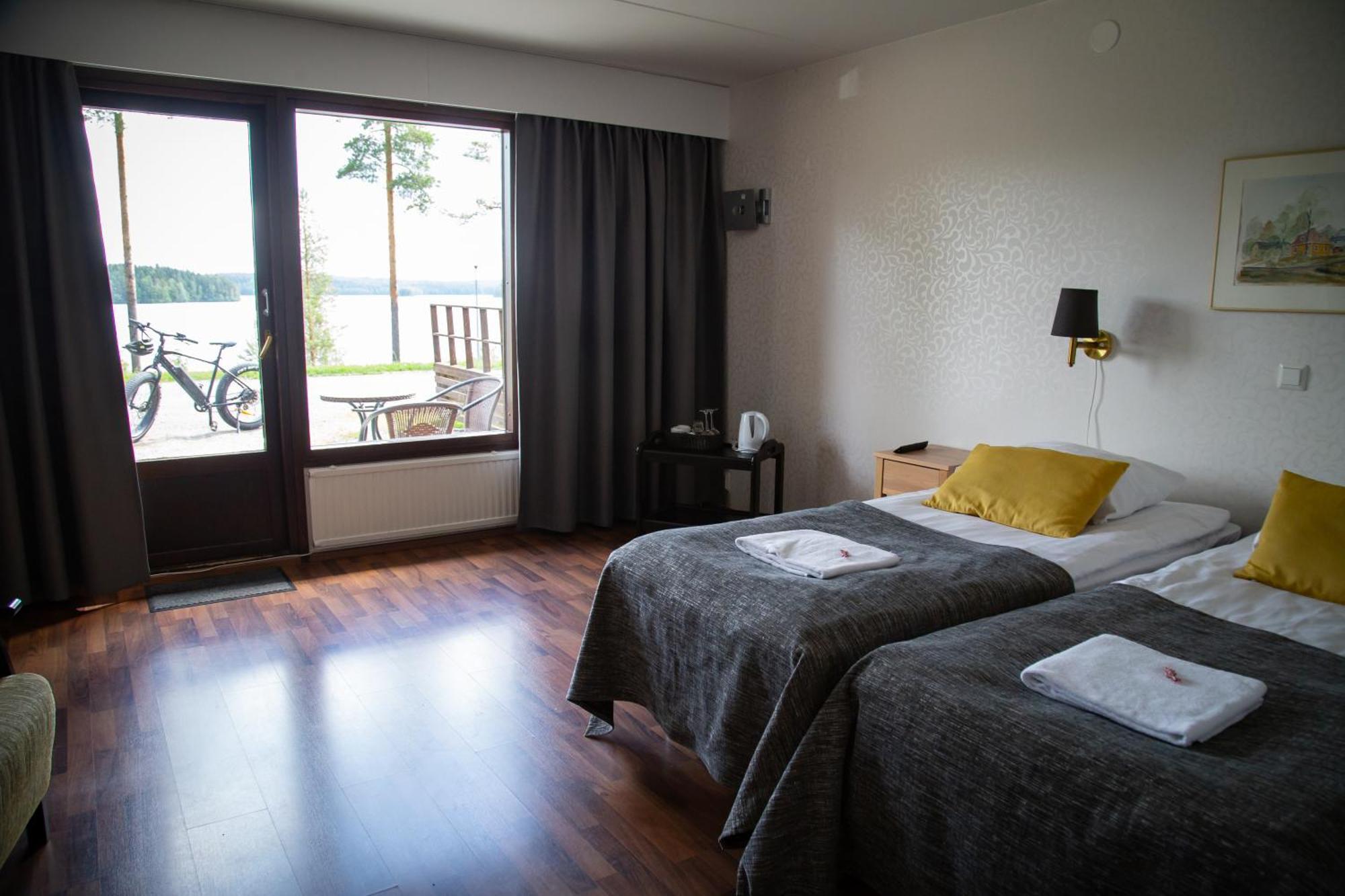 Keurusselkae Hotel 3*